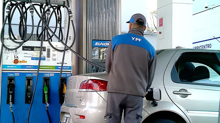 Vuelven a aumentar los combustibles de YPF en Reconquista ¿cómo quedaron los precios?