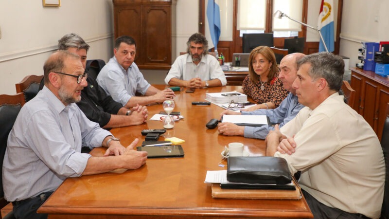 El gobierno provincial continúa con reuniones de transición en servicios públicos