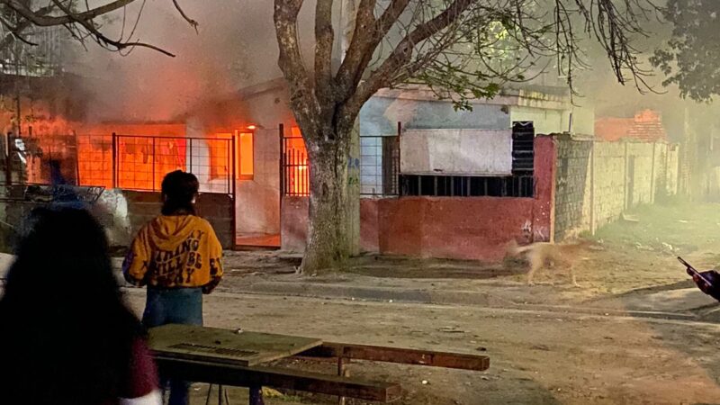 Reconquista: se prendió fuego la «casa embrujada» de Barrio Guadalupe