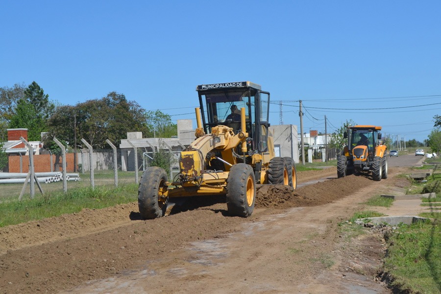 Romang: Avanza el mantenimiento de calles ¿En qué barrio trabajan?
