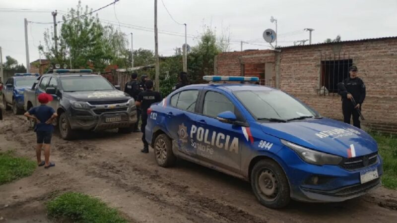 Reconquista: Triple allanamiento, hubo secuestros, aprehendidos y marihuana