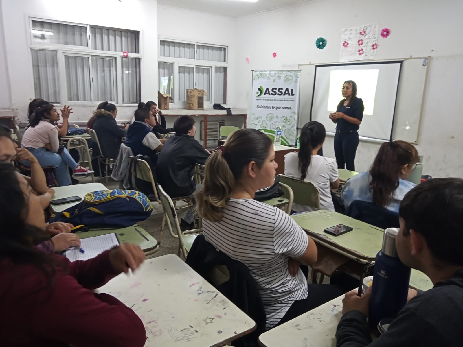 Reconquista Dictaron cursos de manipulación segura de alimentos