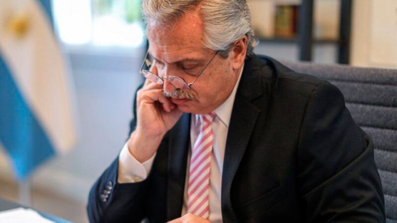 Fernández celebró la democracia y habló de una transición ordenada