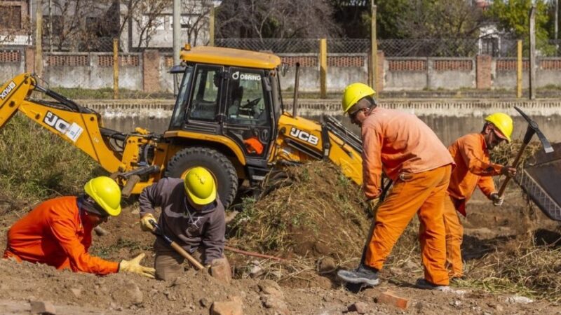 Qué pasará con la obra pública en la provincia de Santa Fe durante la gestión de Milei
