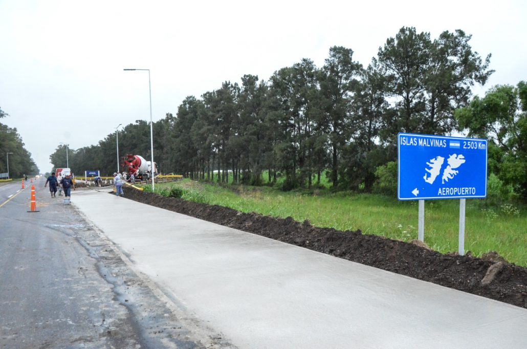 Reconquista: pavimentaron la dársena de acceso al aeropuerto