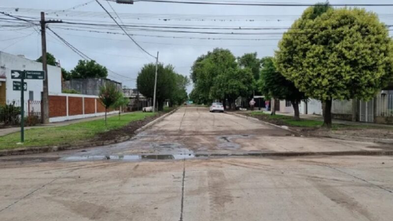 El Gobierno de Villa Ocampo habilitó una nueva cuadra de pavimento