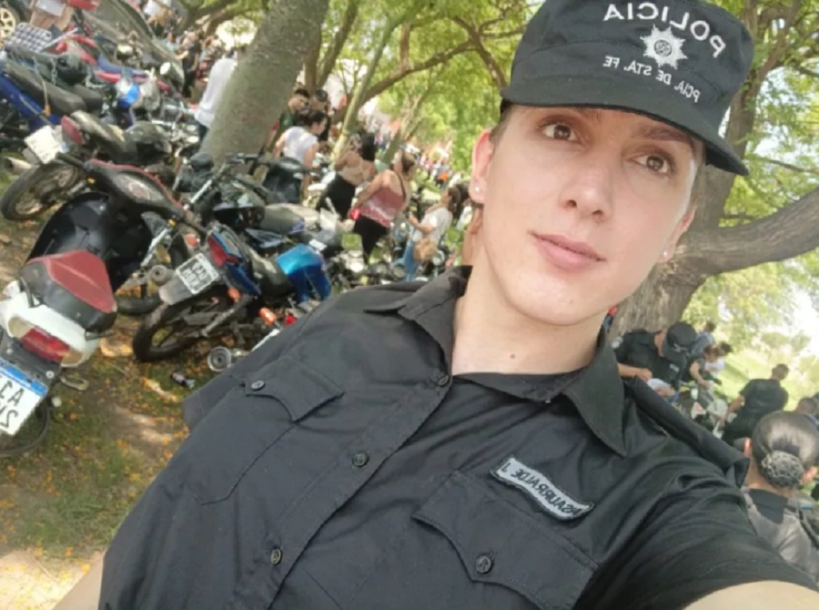 Reconquista tiene la primera persona trans graduada de Policía. Conocé la historia