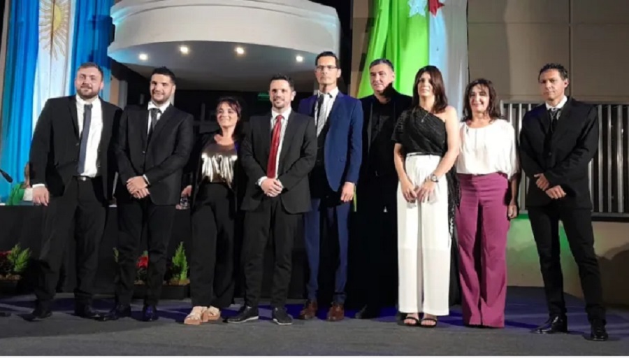 Gonzalo Braidot asumió como intendente de Avellaneda  ¿Quienes integran su gabinete?