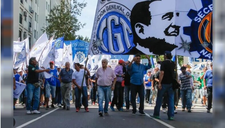 La CGT anunció un paro general con movilización para el 24 de enero