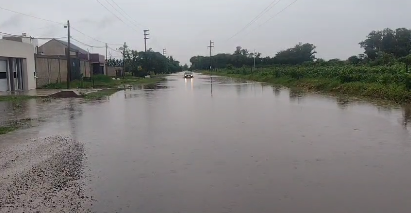 Evacuaron a 3 familias de los barrios Martelossi y Nazareth ¿Cuál es la solución?