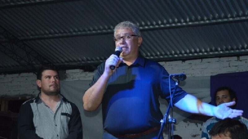 Los Amores: Omar Walker desmintió el intento de soborno a Natalia Ibañez