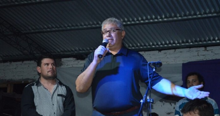 Los Amores: Omar Walker desmintió el intento de soborno a Natalia Ibañez