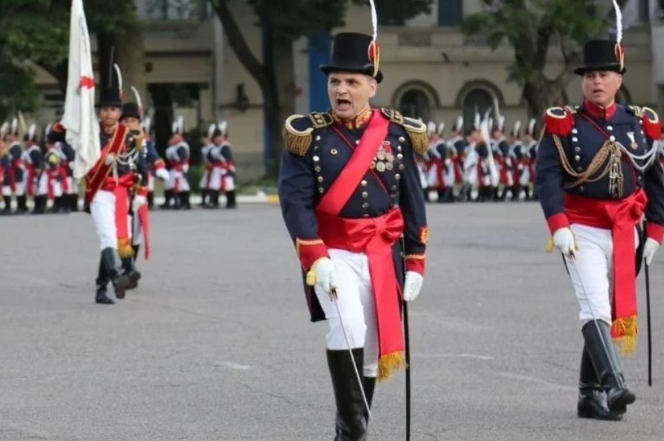 Un santafesino es el nuevo jefe del Regimiento de Patricios ¿Cómo se llama?