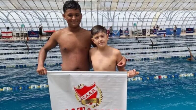 Castañeda y Sandoval participan del Campeonato Nacional de Natación «Mar del Plata 2023»