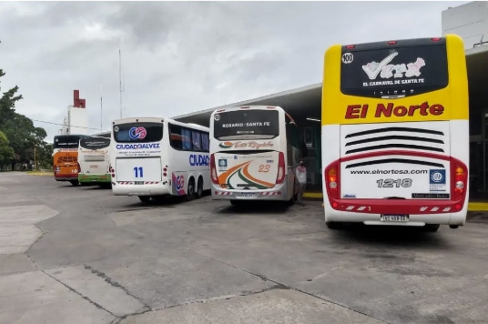 Paro de colectivos en el norte de Santa Fe ¿Qué empresa trabaja?