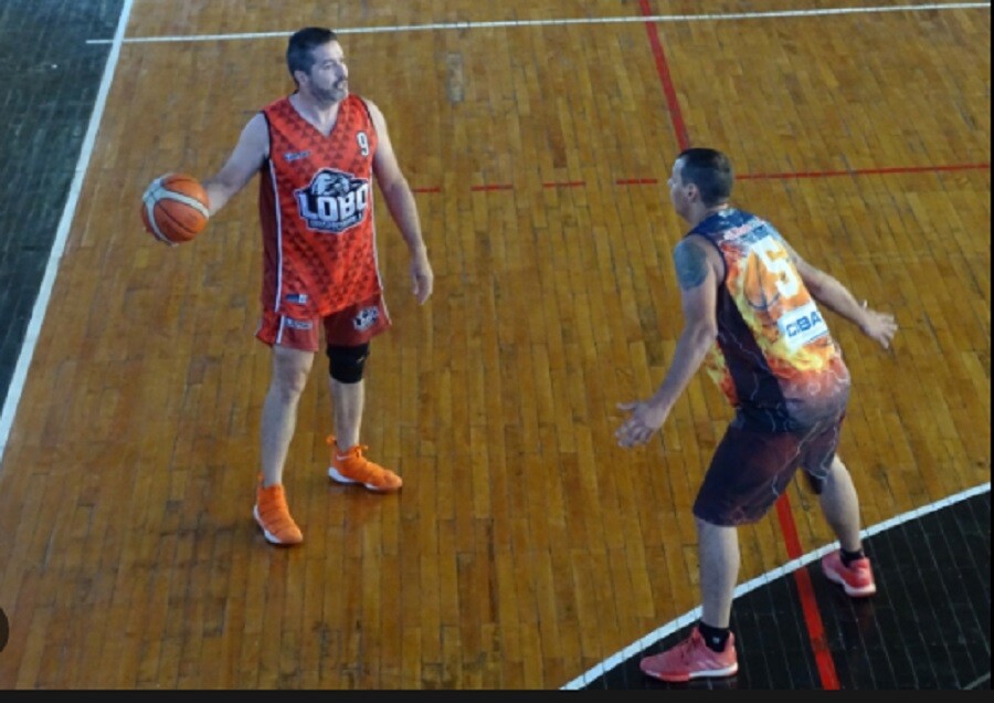 Se juega la cuarta fecha del Torneo de Verano de Maxi Básquet