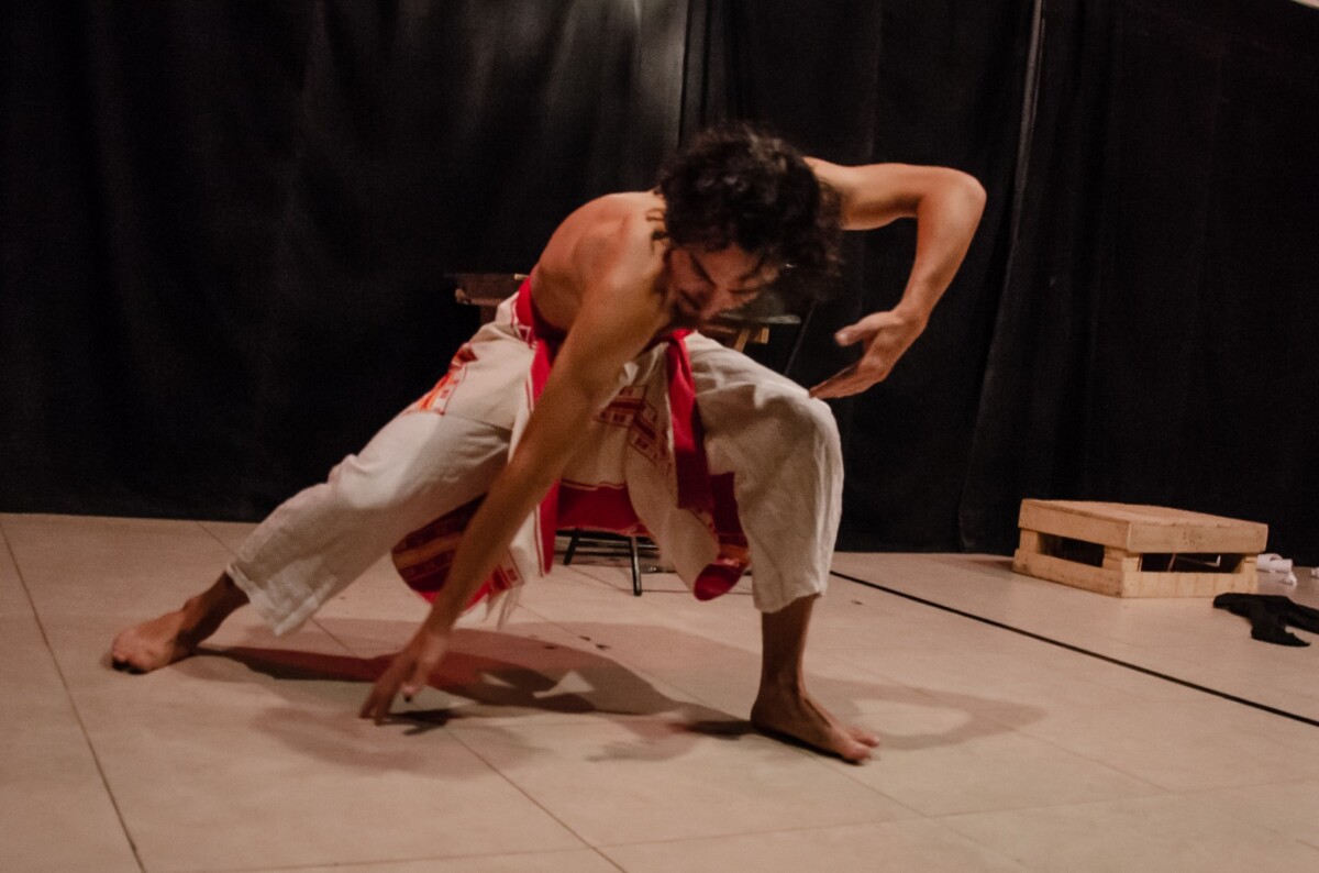 Ediciones Corazón de Río presenta «Escribir el cuerpo danzante» de Iván Bernald