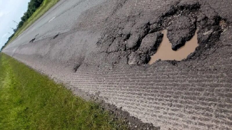 Malabrigo: Automovilistas sufrieron daños en los baches de RN11