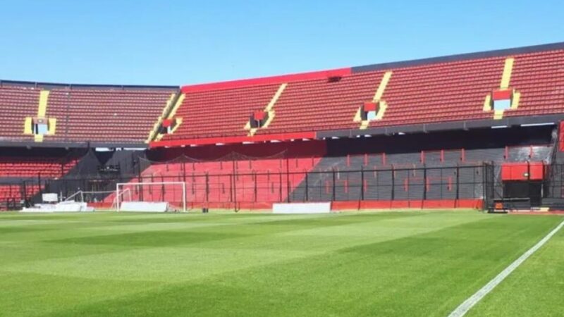¿Vuelven los visitantes en Colón para la Primera Nacional?