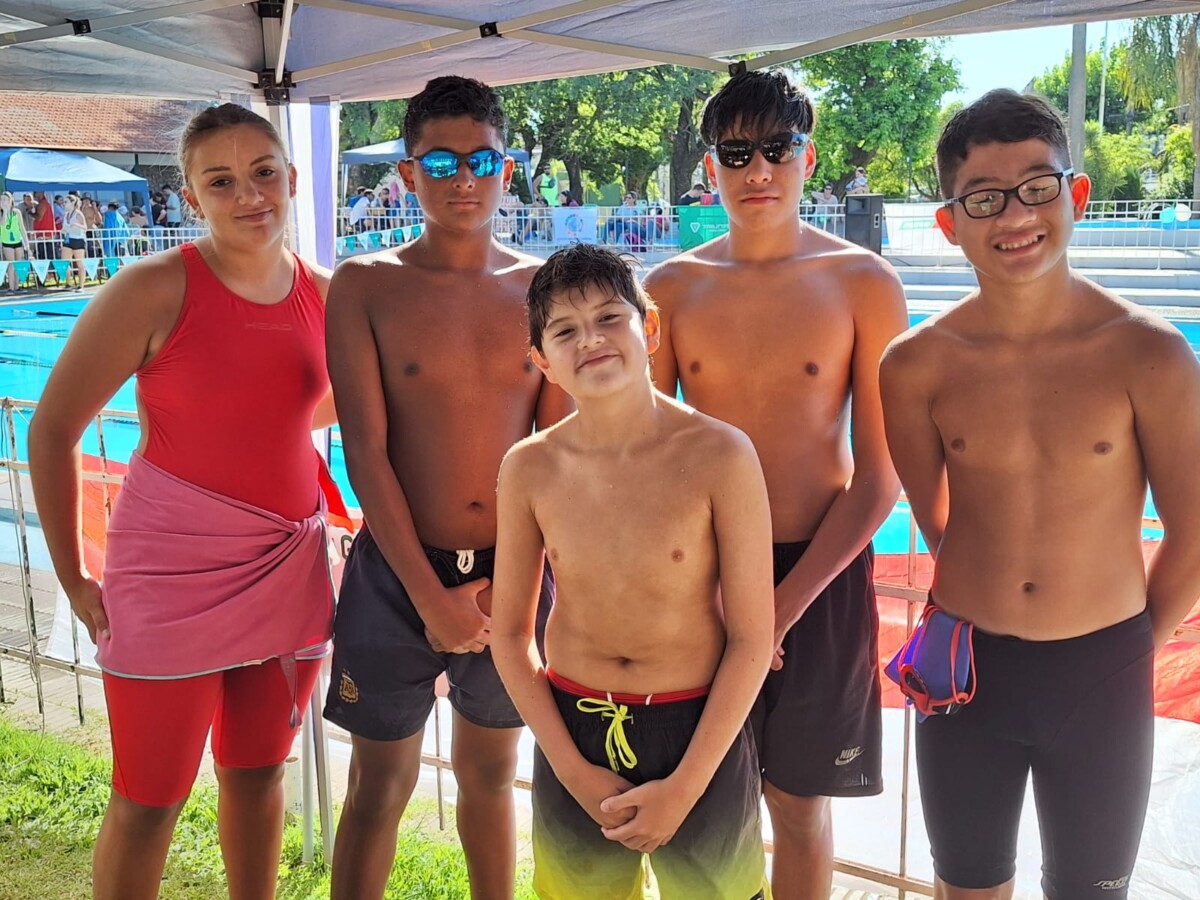 Nadadores del Club Adelante estuvieron en el «torneo Dante Bonazzola 2024»