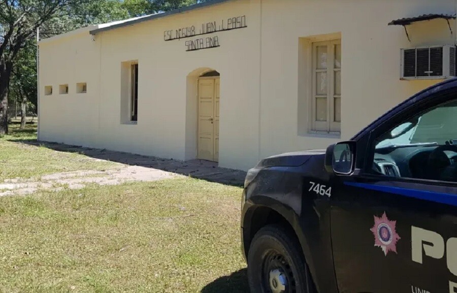 Entraron a robar en la escuela de Santa Ana ¿Qué rompieron?