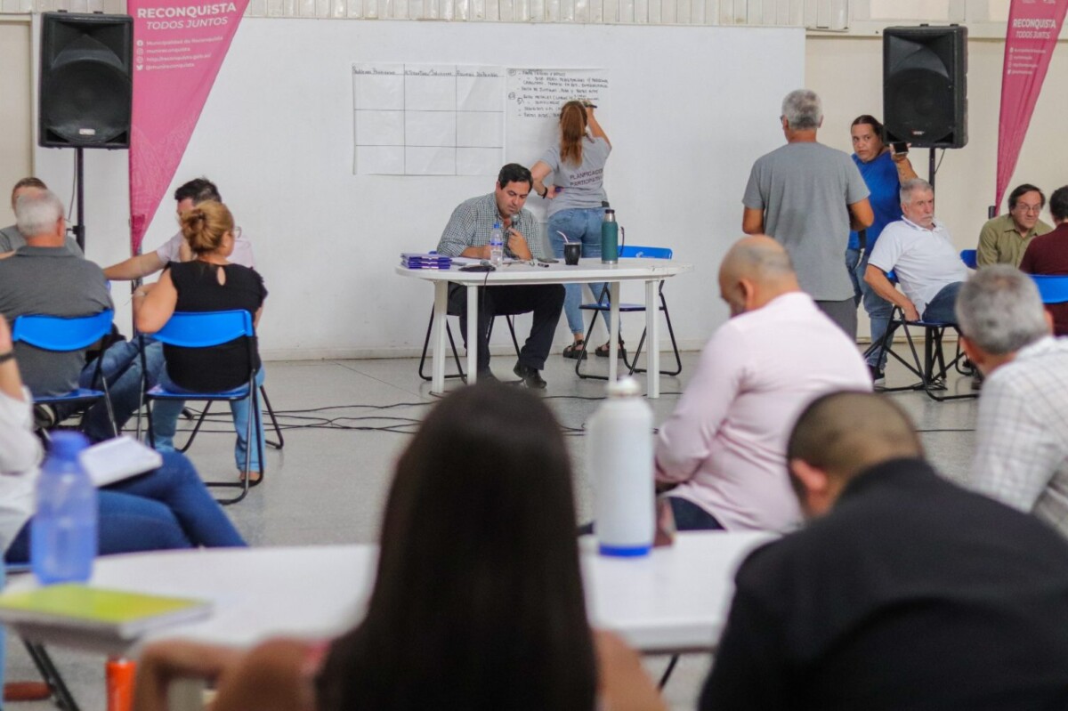 Vallejos escuchó los reclamos de los vecinos en Taller de planificación sobre seguridad