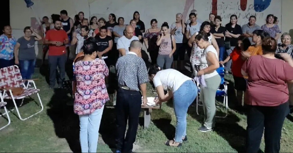 Fortín Olmos: movilización para reclamar mejor servicio a la EPE