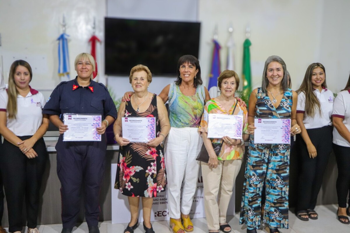 El gobierno entregó diplomas a mujeres destacadas de Reconquista