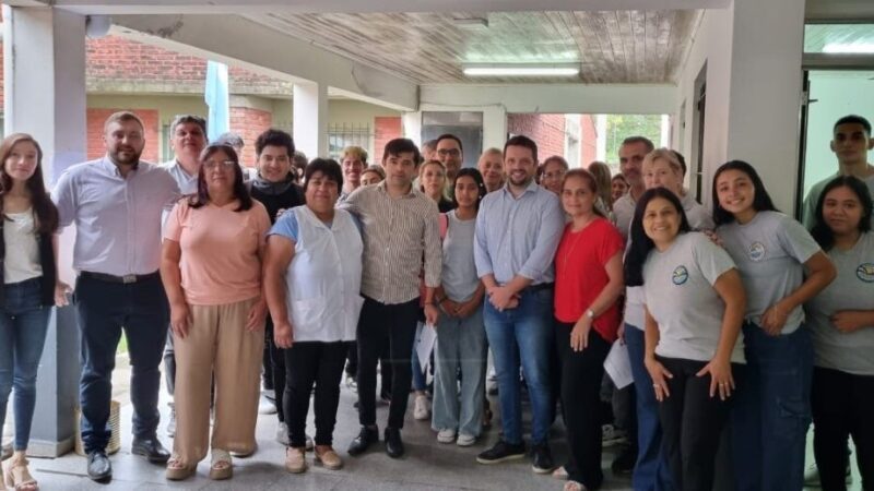 Mañana, firma del convenio «Abre Escuelas – 1000 aulas» en Avellaneda