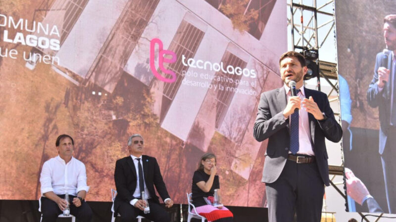 Pullaro: “La educación es el instrumento para salir adelante y construir un futuro mejor”