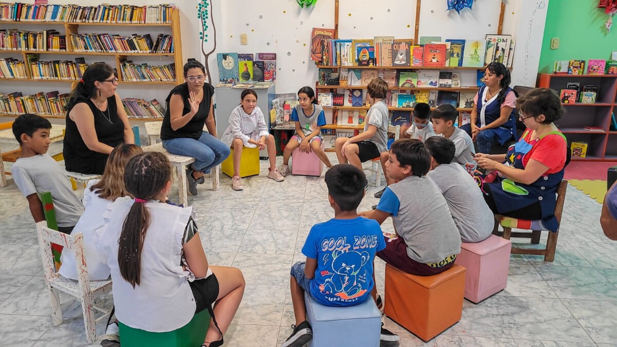 La Biblioteca Manuel Obligado celebró sus 103 años ¿Qué recordas?