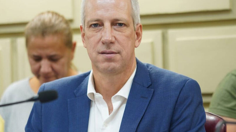 Scarpín se reunió con el presidente de Comuna de El Arazá