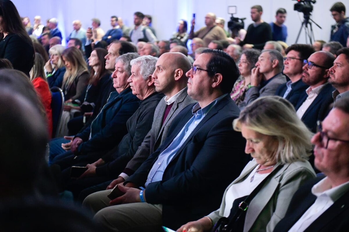 Vallejos participó de la Junta de Gobernadores de la Región Centro