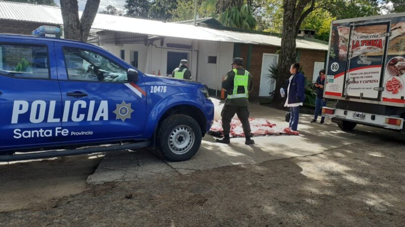 ASSAL interceptó un vehículo que distribuía carne clandestina