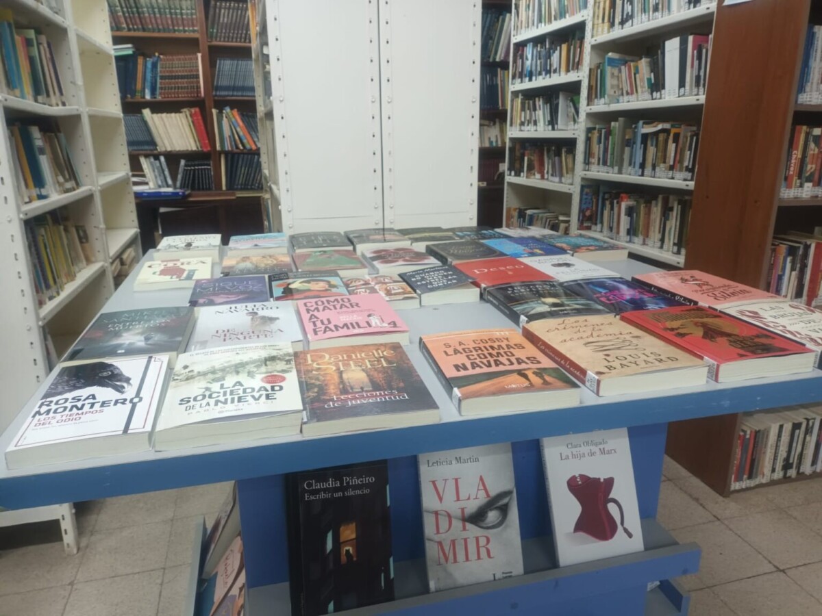 Reconquista: nuevos libros en la Biblioteca Manuel Obligado