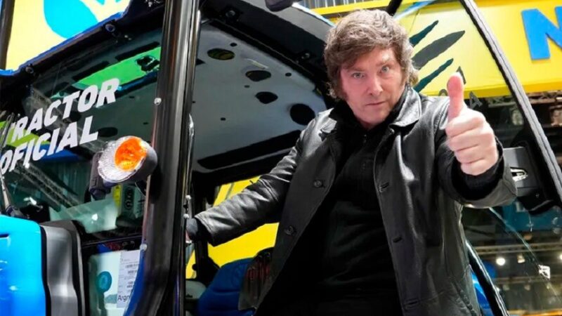 Javier Milei llega a Santa Fe para participar de Agroactiva