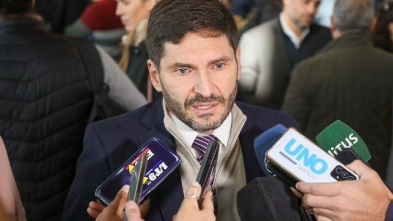 Transporte: Pullaro apoyó a intendentes que reclamaron fondos