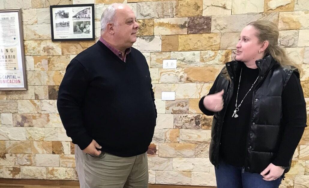 Romang: La Ministra Tejeda se reunió con el Intendente Ramseyer