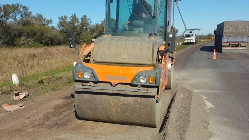 Ruta 11: trabajos de bacheos y fisuras entre Malabrigo y Crespo