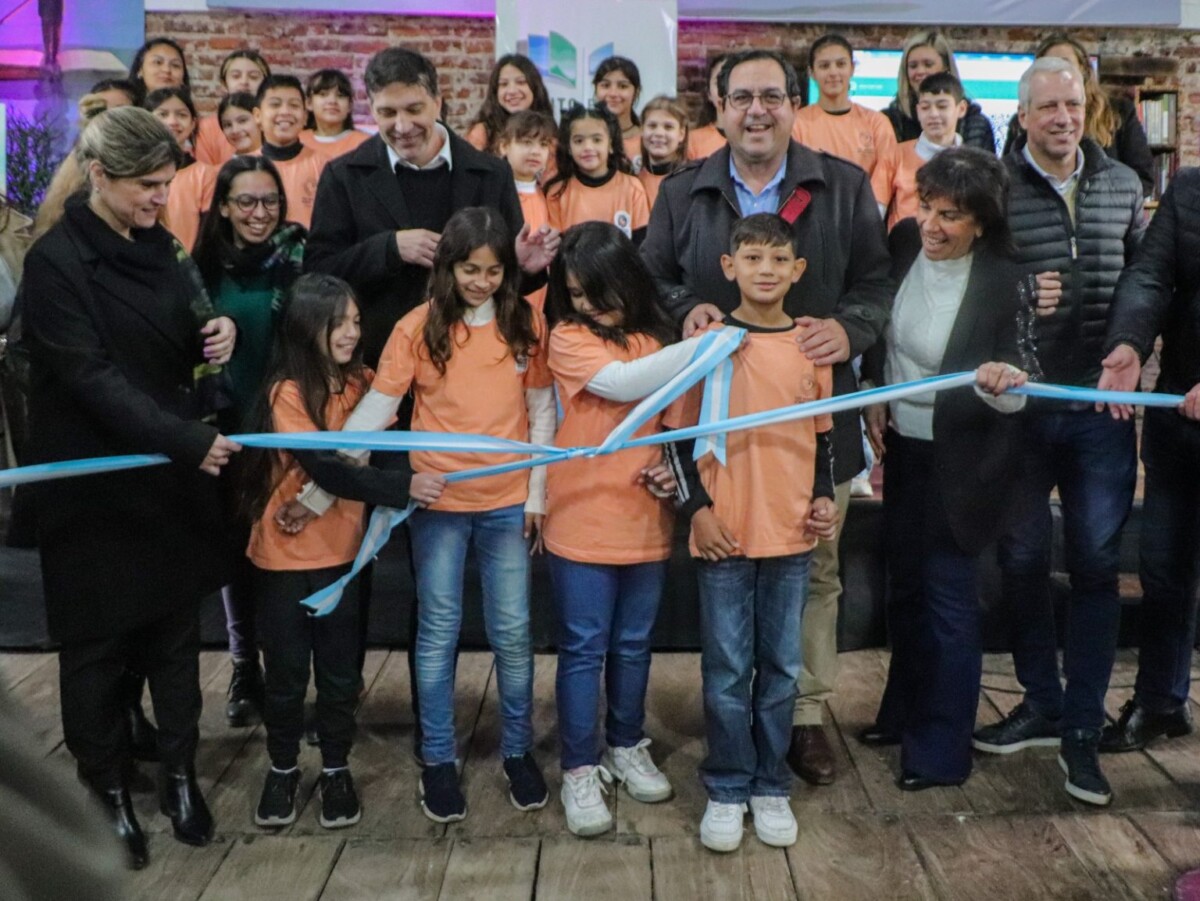 Reconquista inauguró la 7ma edición de su Feria del Libro «Gente del Agua»