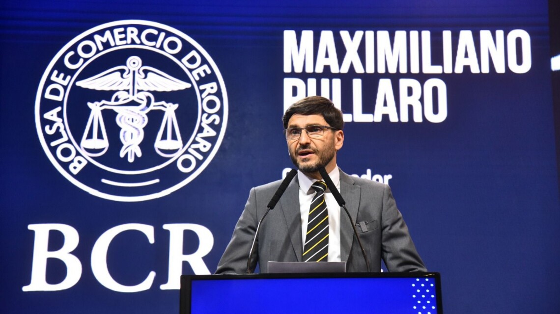 En la Bolsa de Comercio de Rosario, Pullaro hizo eje en el orden y la eficiencia
