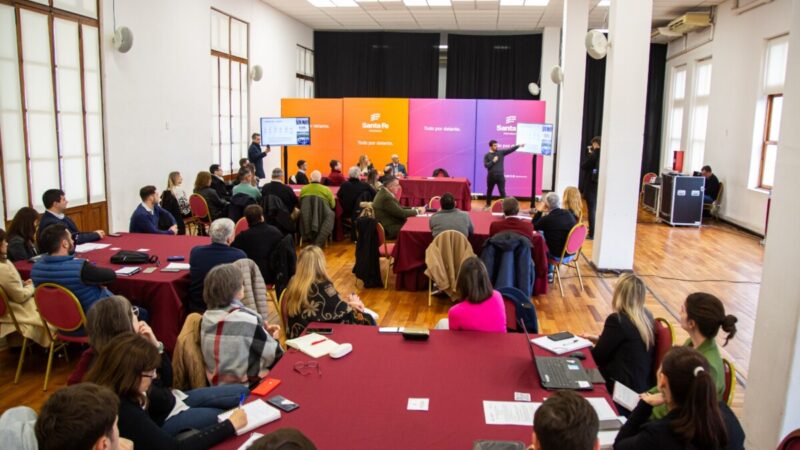 Municipios y Comunas participaron de talleres sobre internacionalización