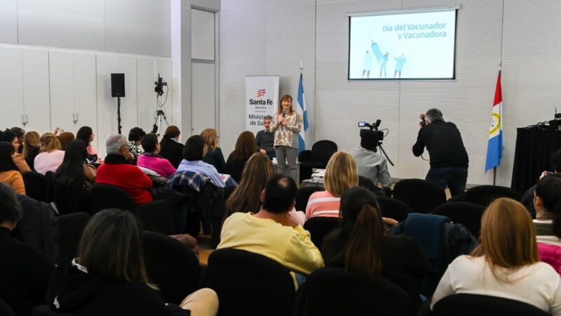 Provincia destaca el trabajo de equipos de vacunación en las Regiones de Salud