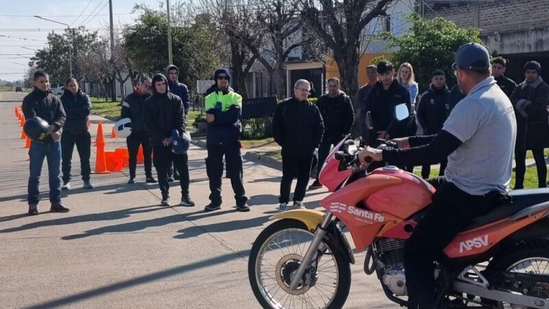 Avellaneda y la APSV promueven la conducción segura con una clínica para motociclistas