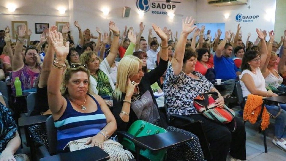 GREMIALES | Sadop aceptó la propuesta del gobierno provincial