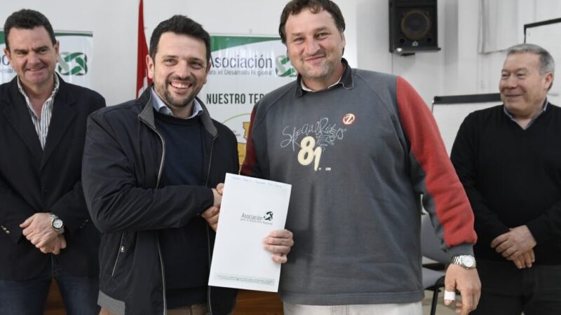 La Asociación para el Desarrollo Regional entregó aportes a 14 productores del norte