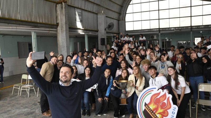 Avellaneda presentó la Estudiantina 2024 ¿Cúal es el programa de actividades?