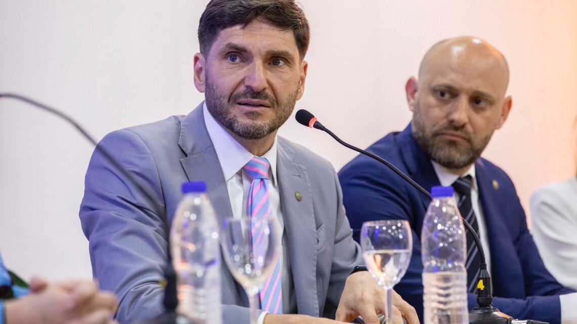 Pullaro sobre la reforma previsional: “el que más gana, más va a pagar”