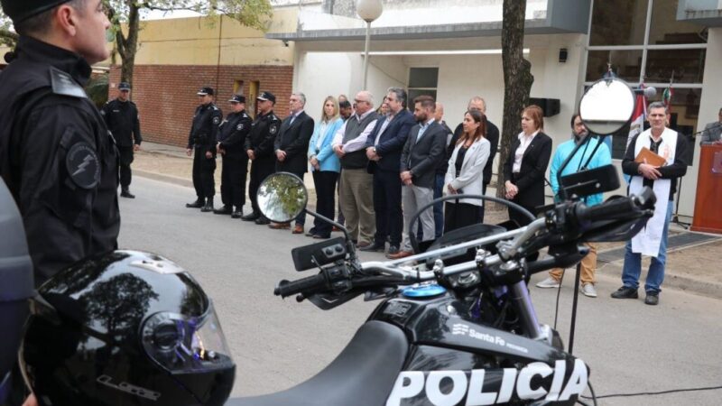 Romang: entregan motos y patrulleros para reforzar seguridad