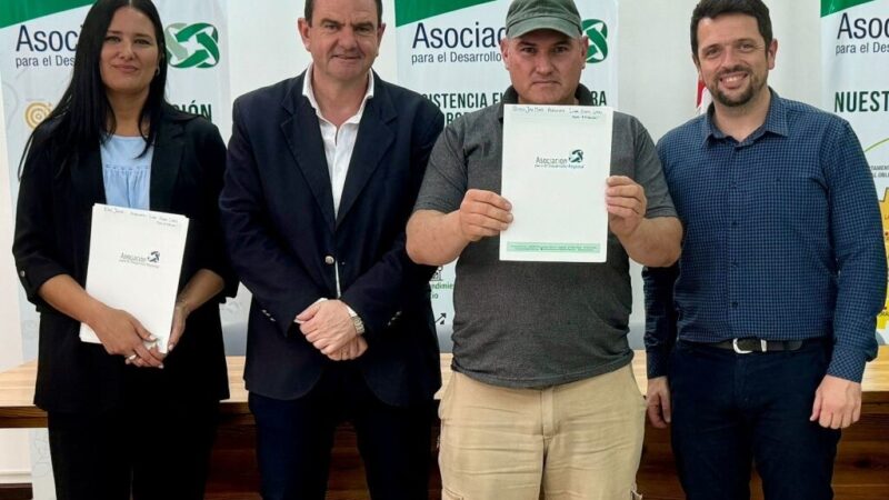 Avellaneda: Braidot encabezó entrega de créditos en la ADR